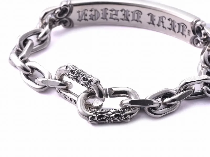 Bar Signet Bracelet : CL 250