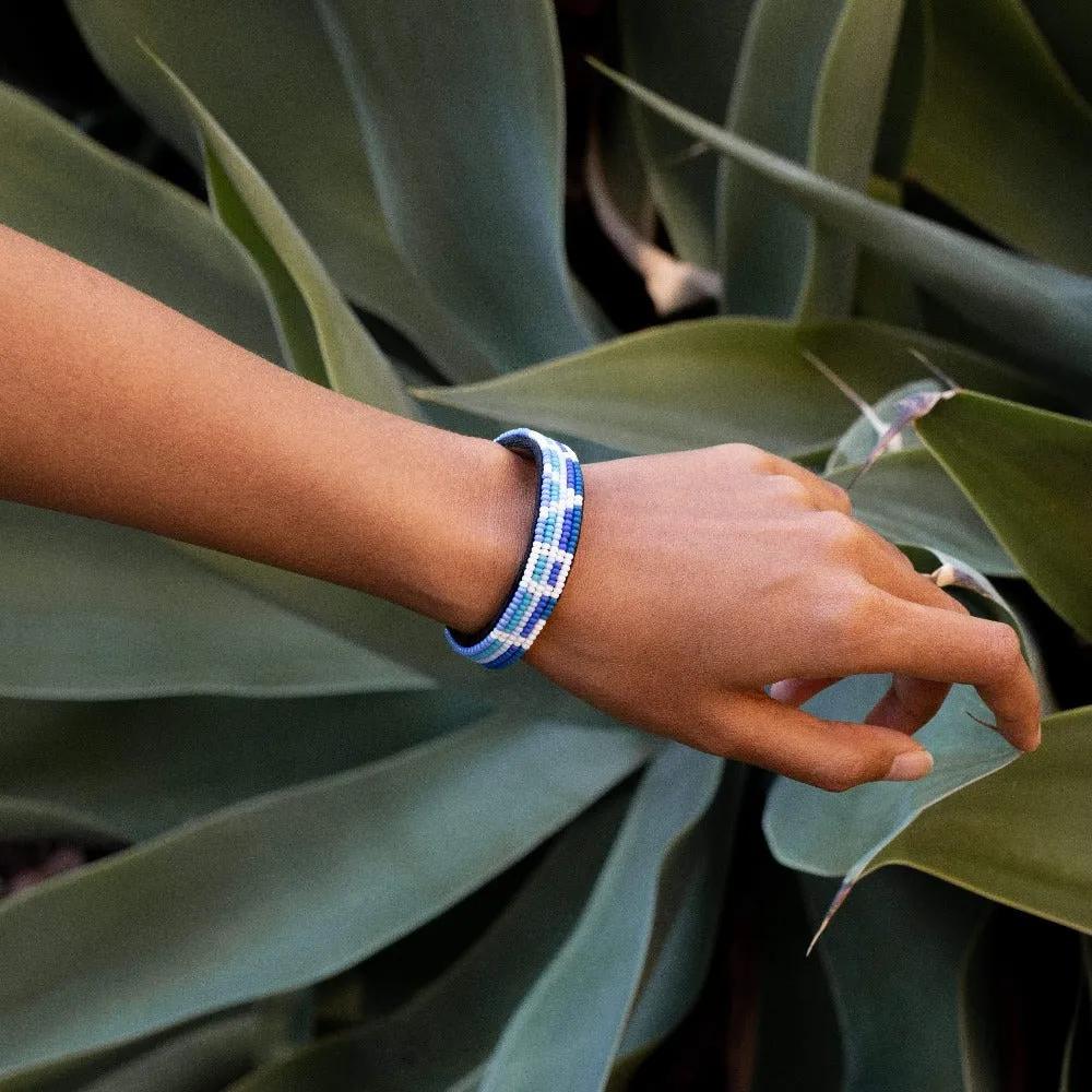 Ombré LOVE Bracelet - Aquamarine