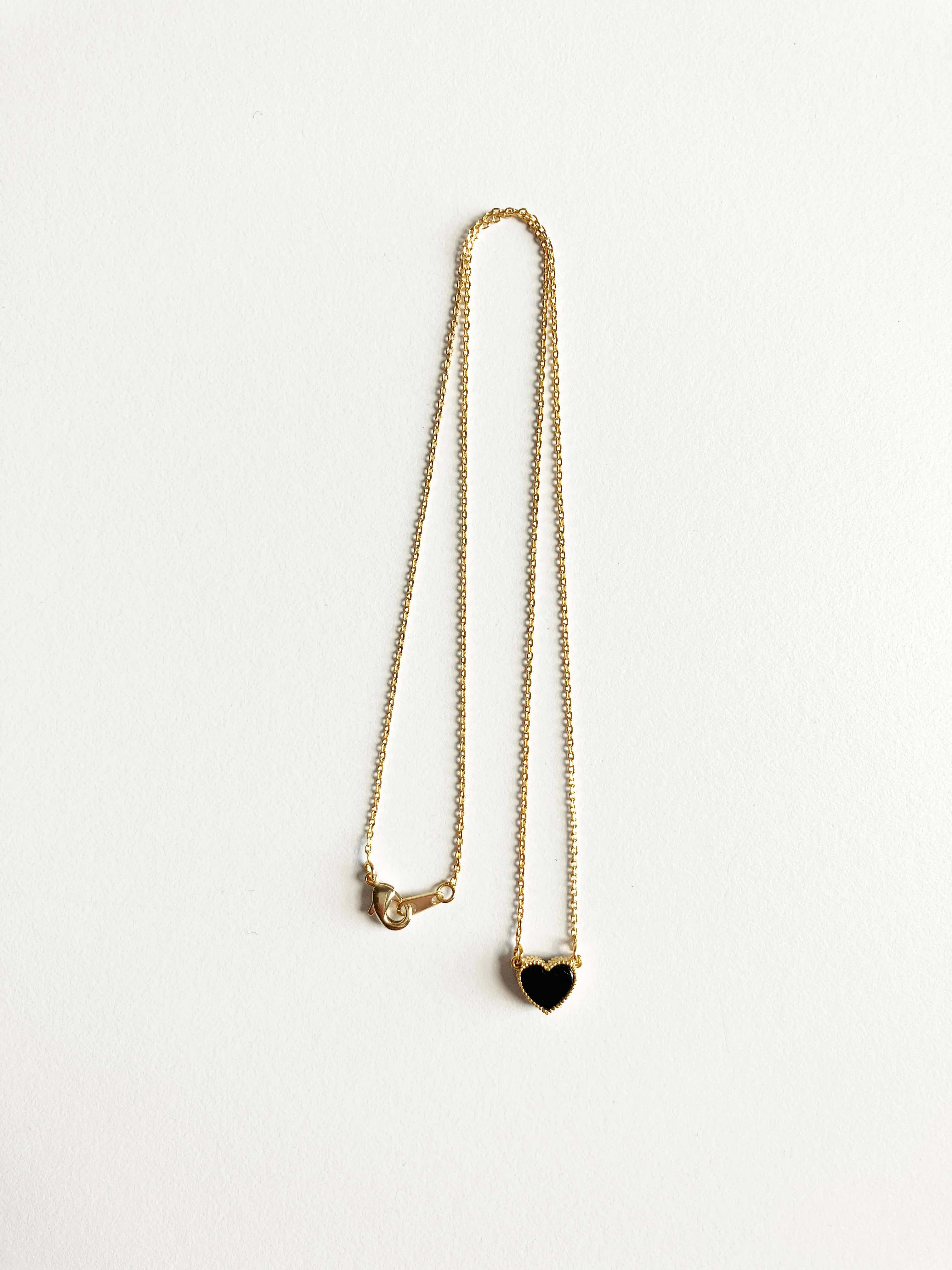 Onyx Sweetheart Necklace in Gold