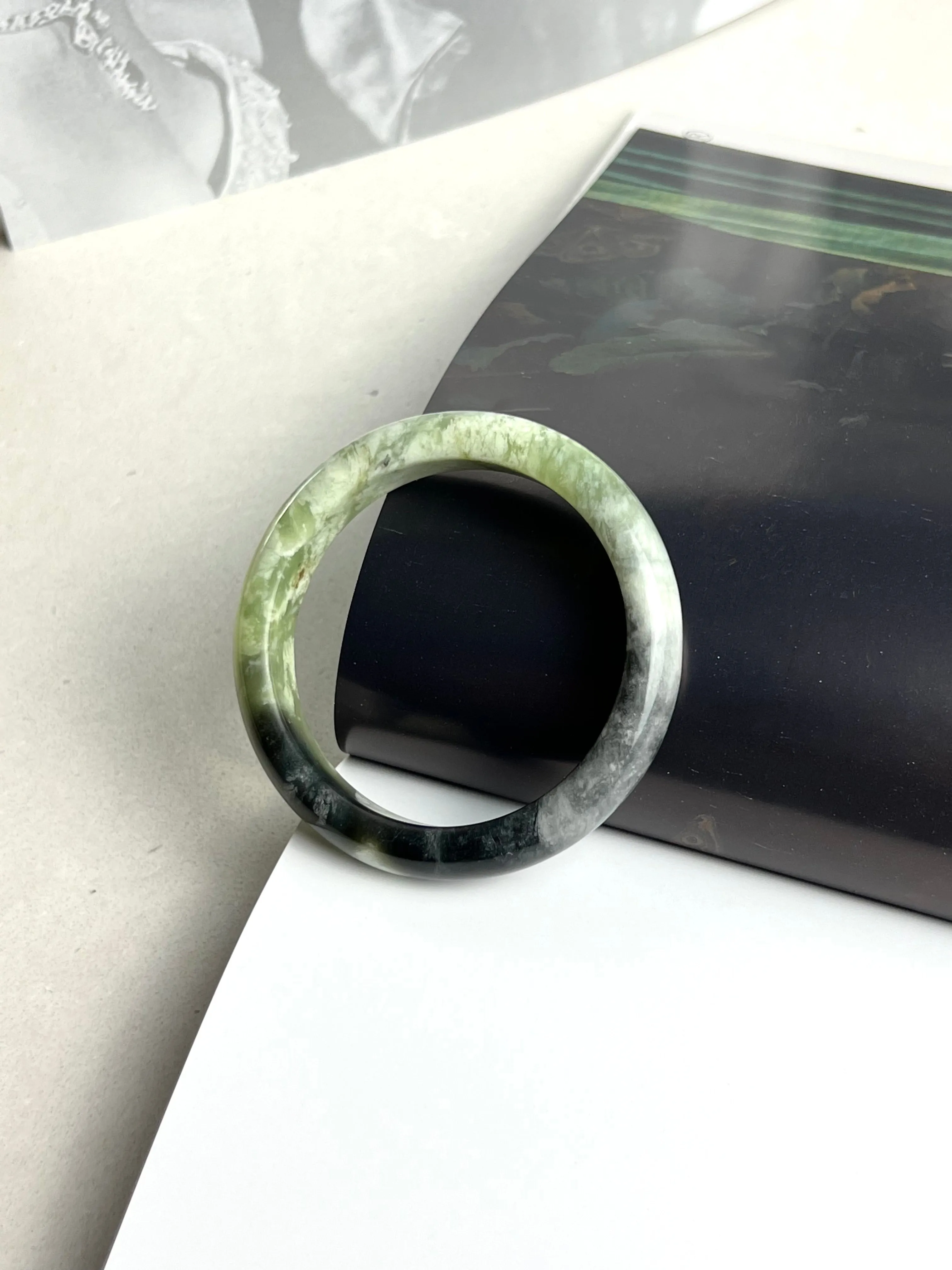 Unique Green Natural Serpentine Jade Bangle