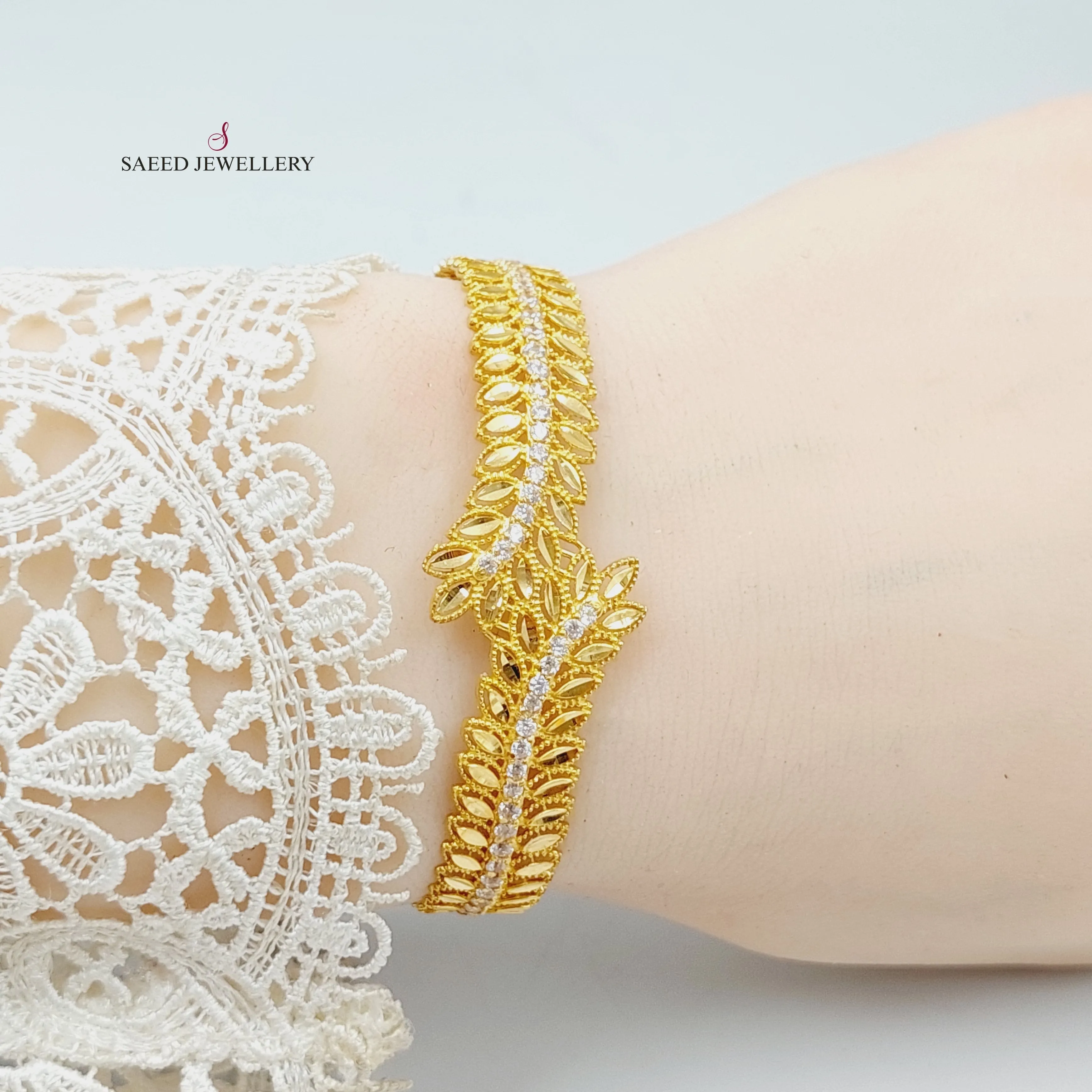 Zircon Studded Spike Bracelet